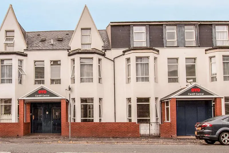 Oyo Flagship Cardiff Central