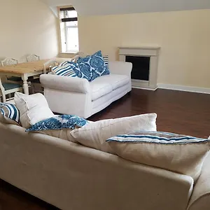 Holiday Homes Ashgrove Court Penthouses Cardiff